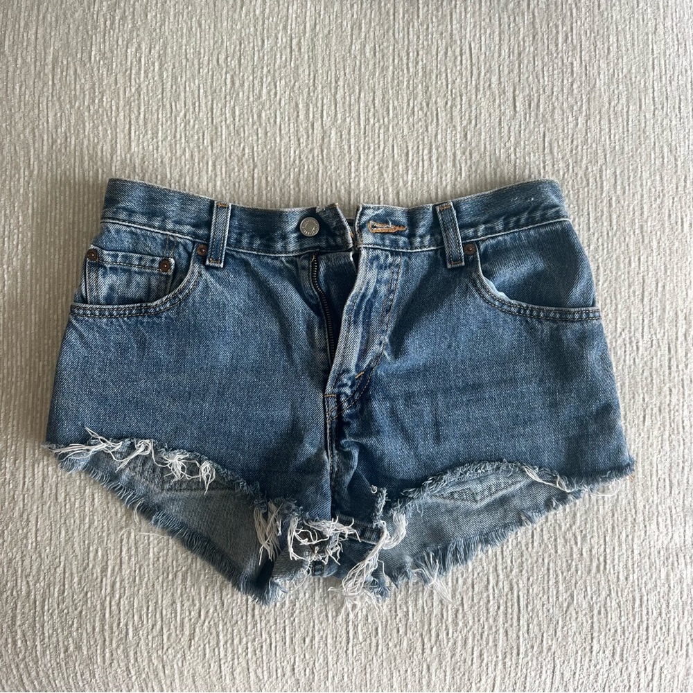 Levi’s Vintage 550 Classic Relaxed Tapered Denim Shorts
